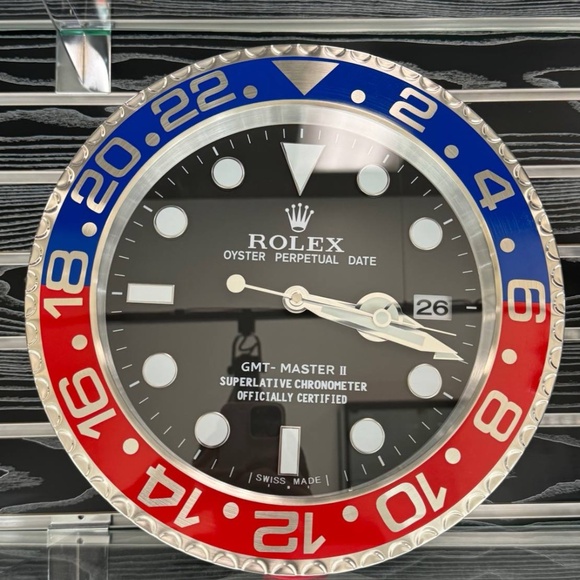 GMT MASTER II 2 Pepsi Coke Batman BatGirl Wall Clock Blue Red Bezel black face - Picture 1 of 5